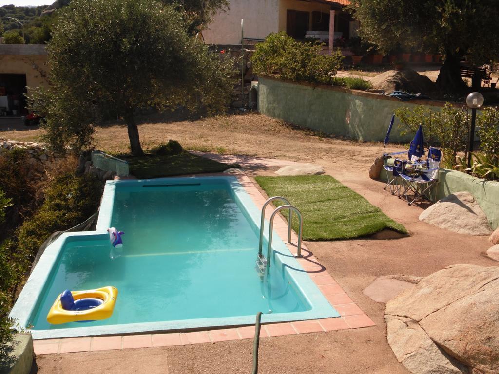 Villa L'Oleandro Oliena Exterior foto