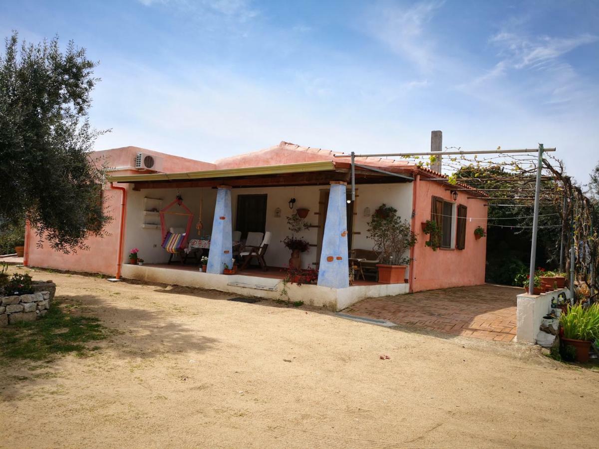 Villa L'Oleandro Oliena Exterior foto